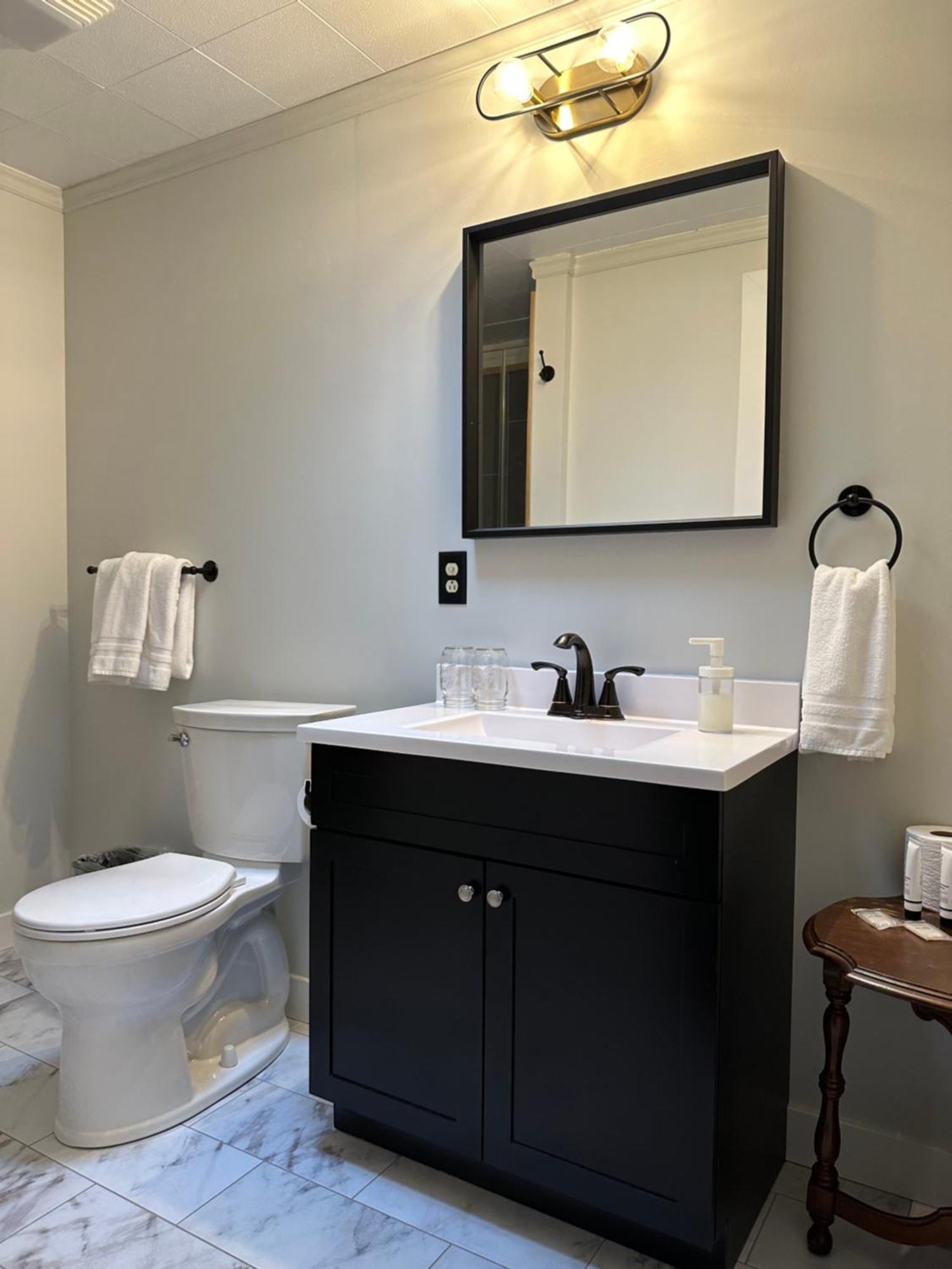 Westfir Lodge & Mountain Market Oakridge Экстерьер фото